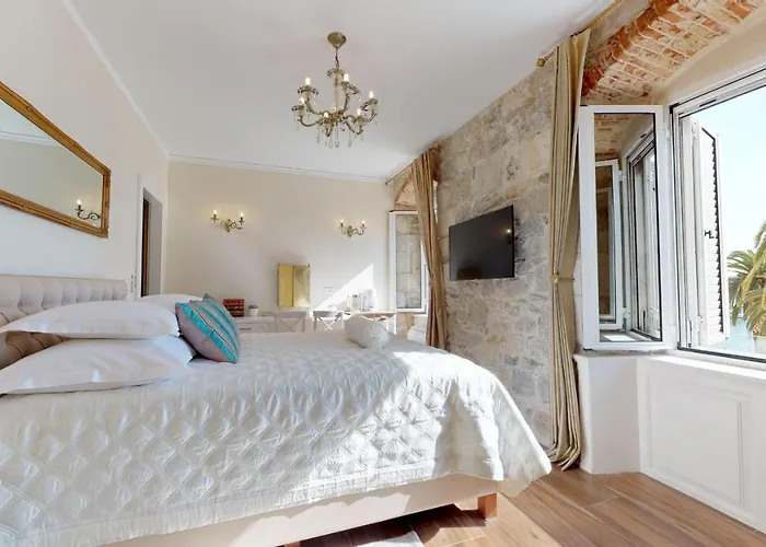 Chrysanta * Сплит