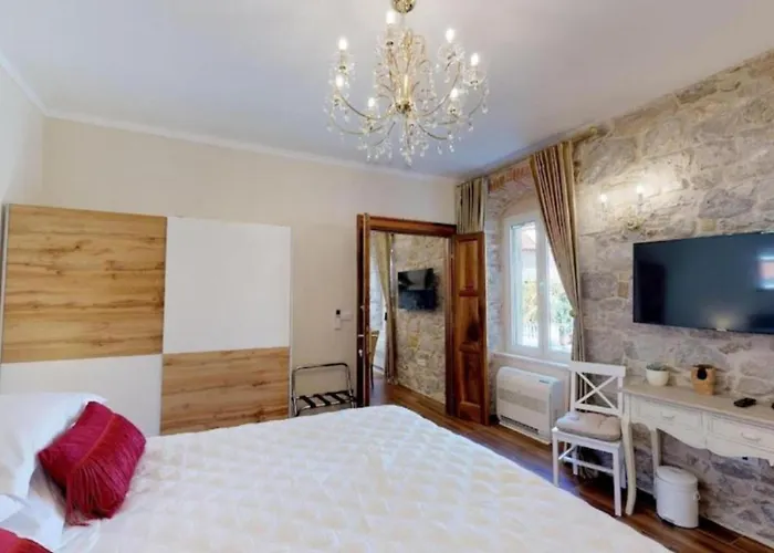 Chrysanta * Сплит