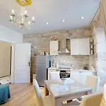 Apartment Chrysanta *